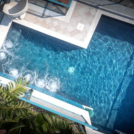 Villa Islamorada Pool And Sea View ماسّا لوبْرينسِ المظهر الخارجي الصورة