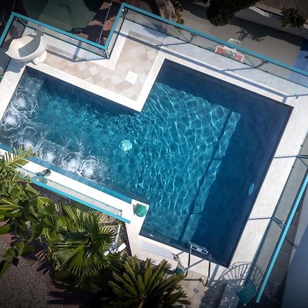 Villa Islamorada Pool And Sea View ماسّا لوبْرينسِ المظهر الخارجي الصورة