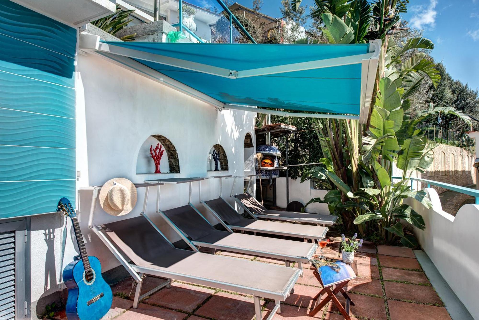 Villa Islamorada Pool And Sea View ماسّا لوبْرينسِ المظهر الخارجي الصورة