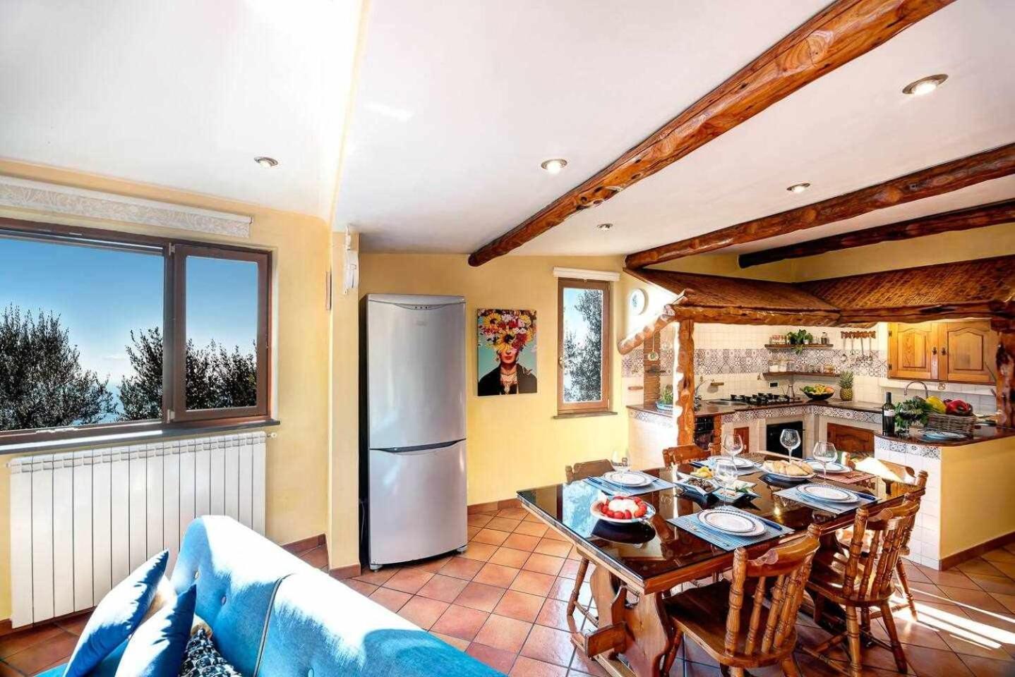 Villa Islamorada Pool And Sea View ماسّا لوبْرينسِ المظهر الخارجي الصورة