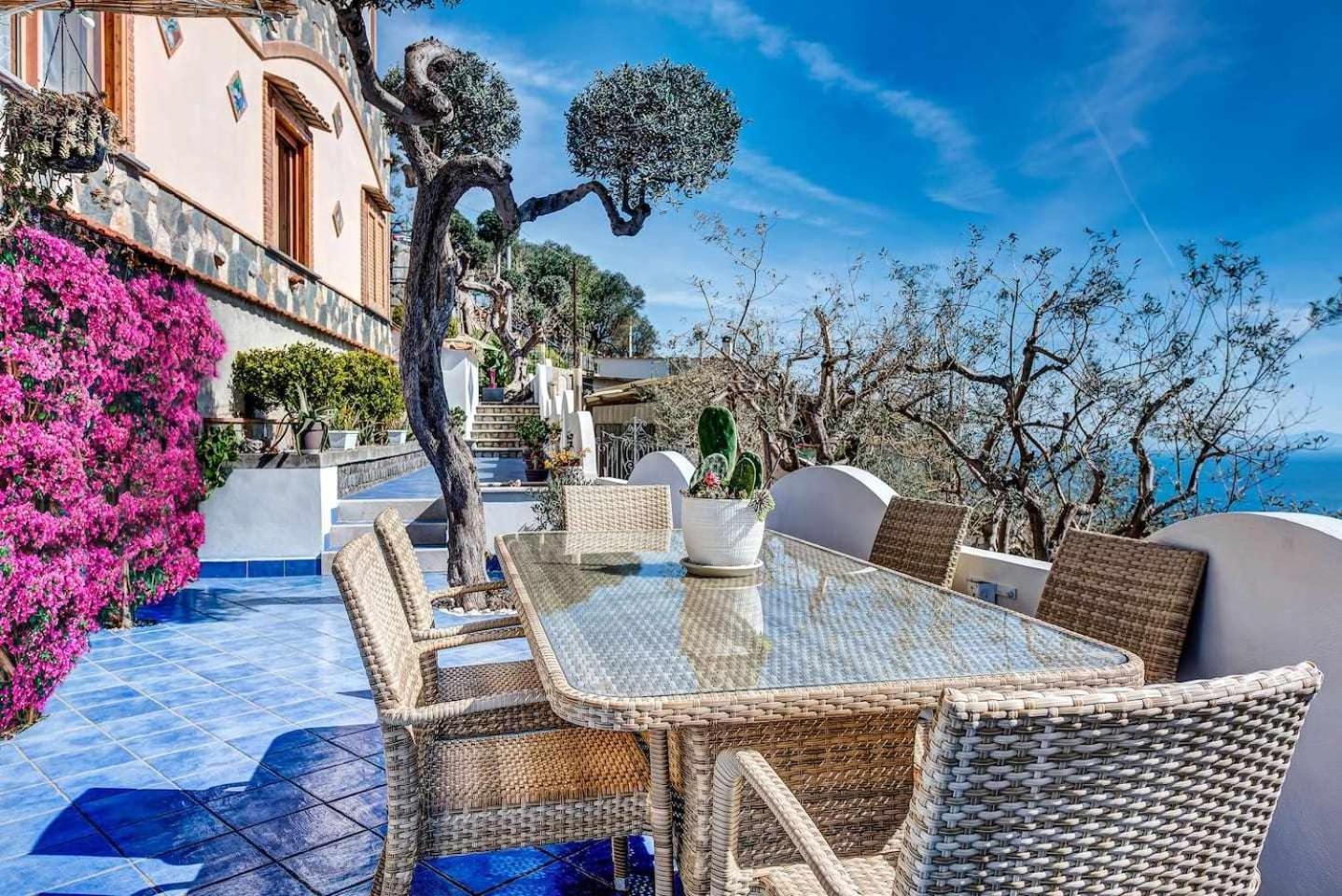 Villa Islamorada Pool And Sea View ماسّا لوبْرينسِ المظهر الخارجي الصورة