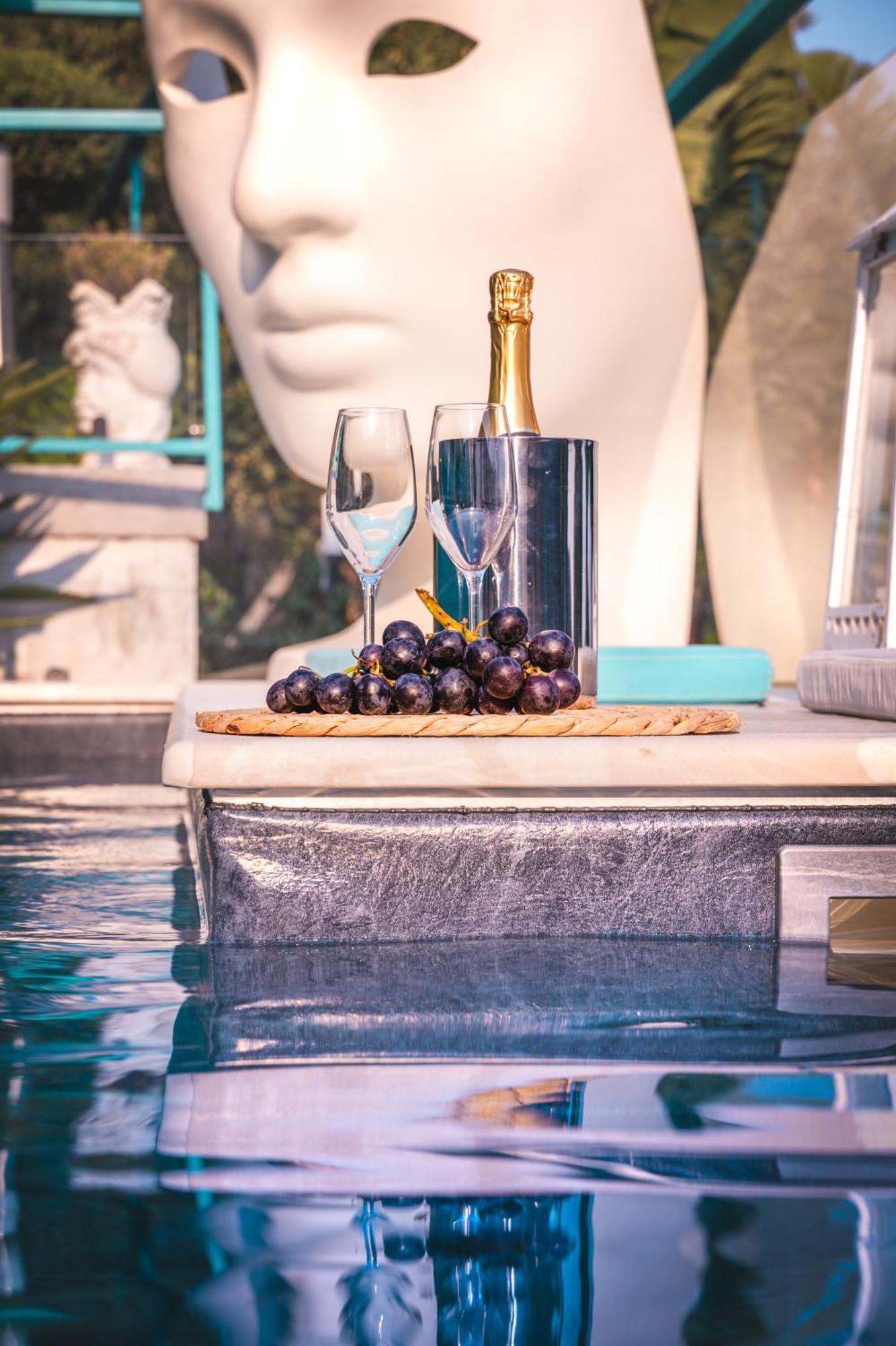 Villa Islamorada Pool And Sea View ماسّا لوبْرينسِ المظهر الخارجي الصورة